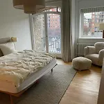 Copenhagen Prestige - Near Amalienborg