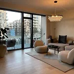 Water Front View - Exclusive Apartment