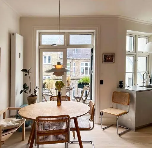 Cozy Apt In Central Vesterbro