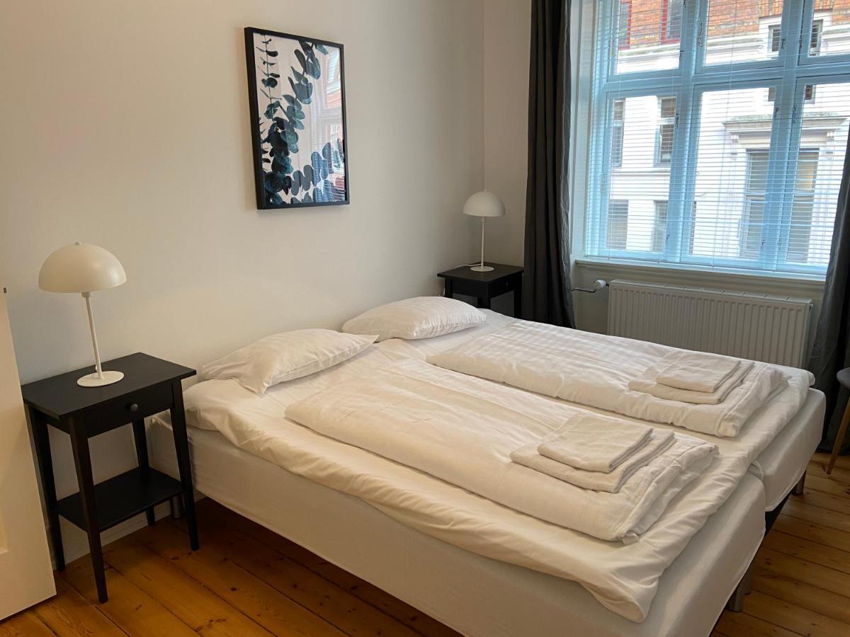 Bright 2-bedroom In Elegant Osterbro *