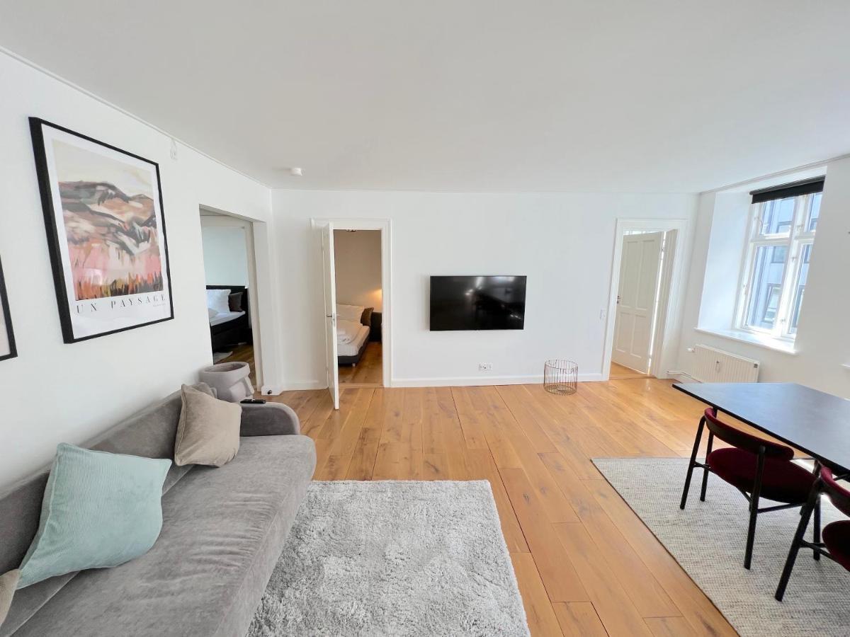 Apartment Perfect 3 Bedroom In The Heart Of Cph