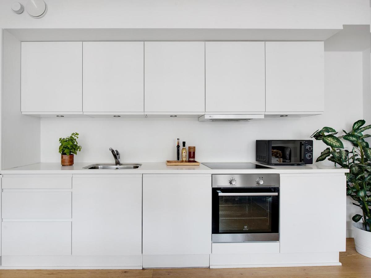 Sanders Leaves - Precious Two-bedroom Penthouse In Downtown Apartment Copenhagen