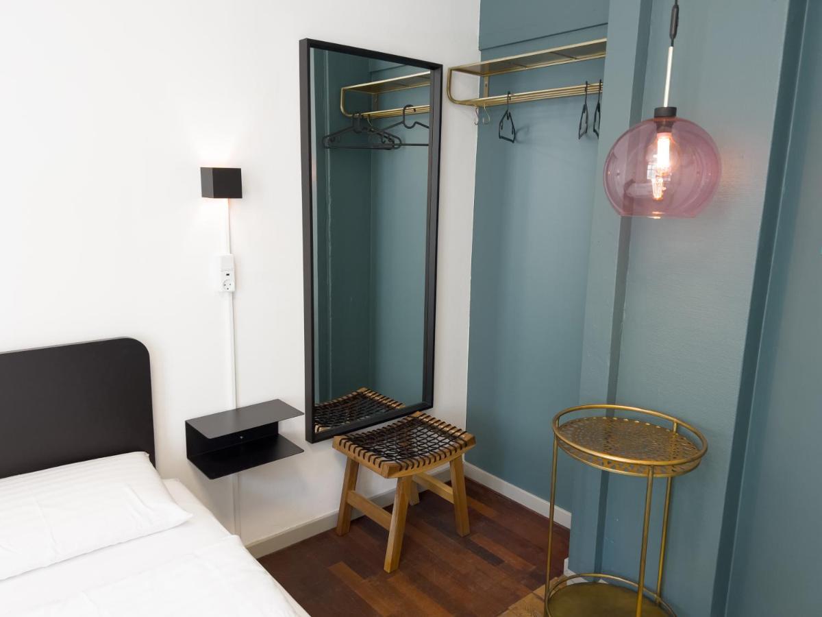 Hotel Backpackers 2*