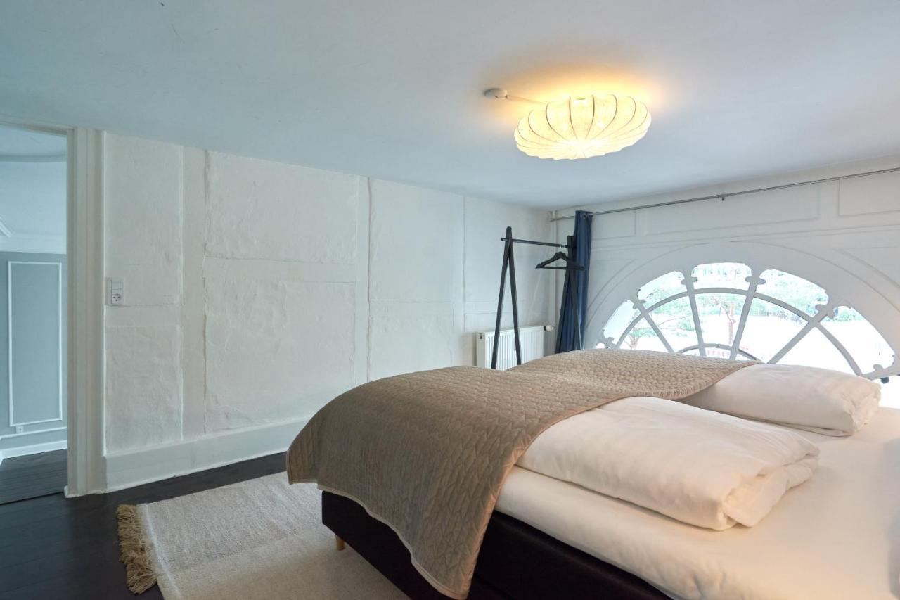 Stylish Spacious Apartment W 3Br In Copenhagen City