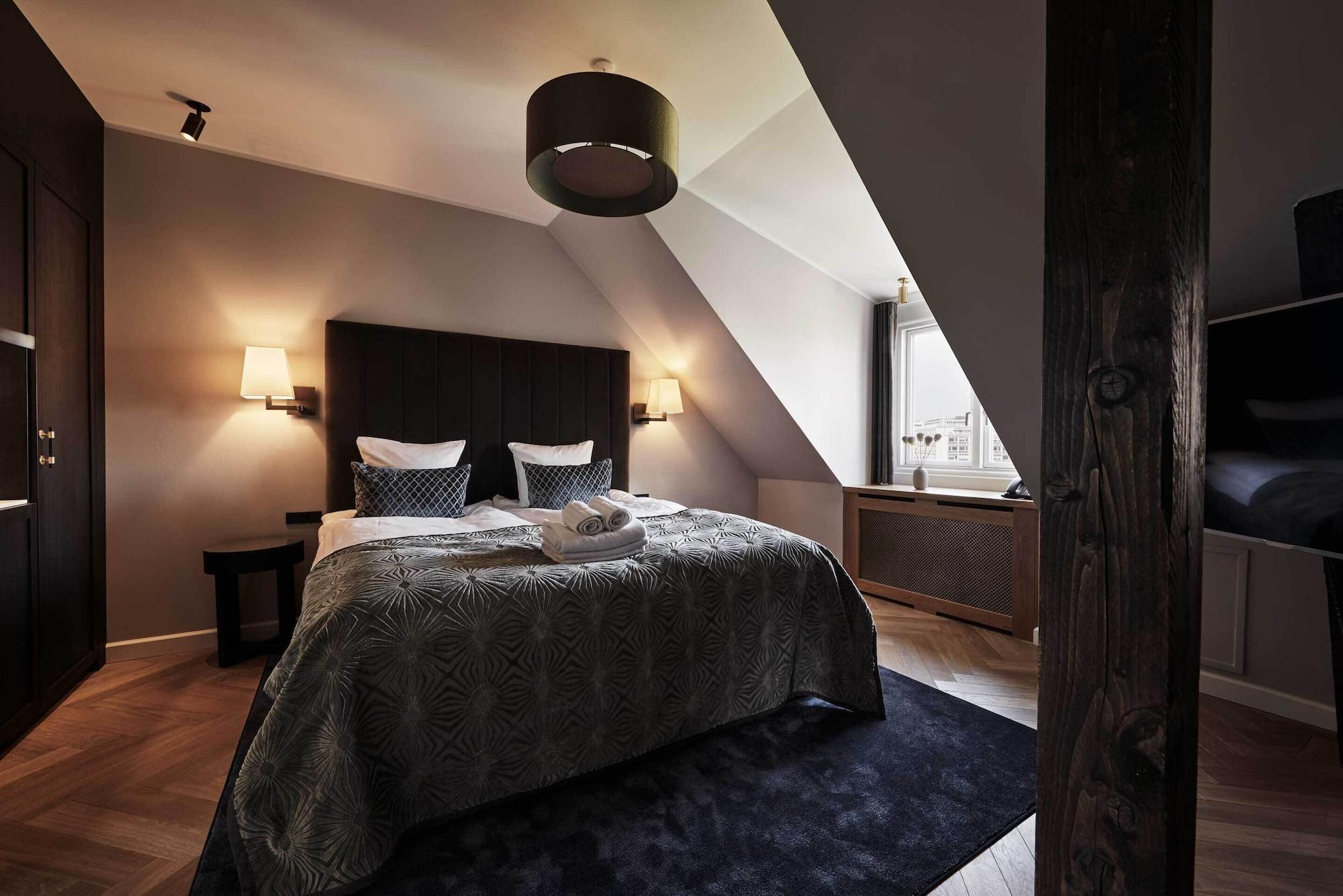 Hotel Ascot 4*