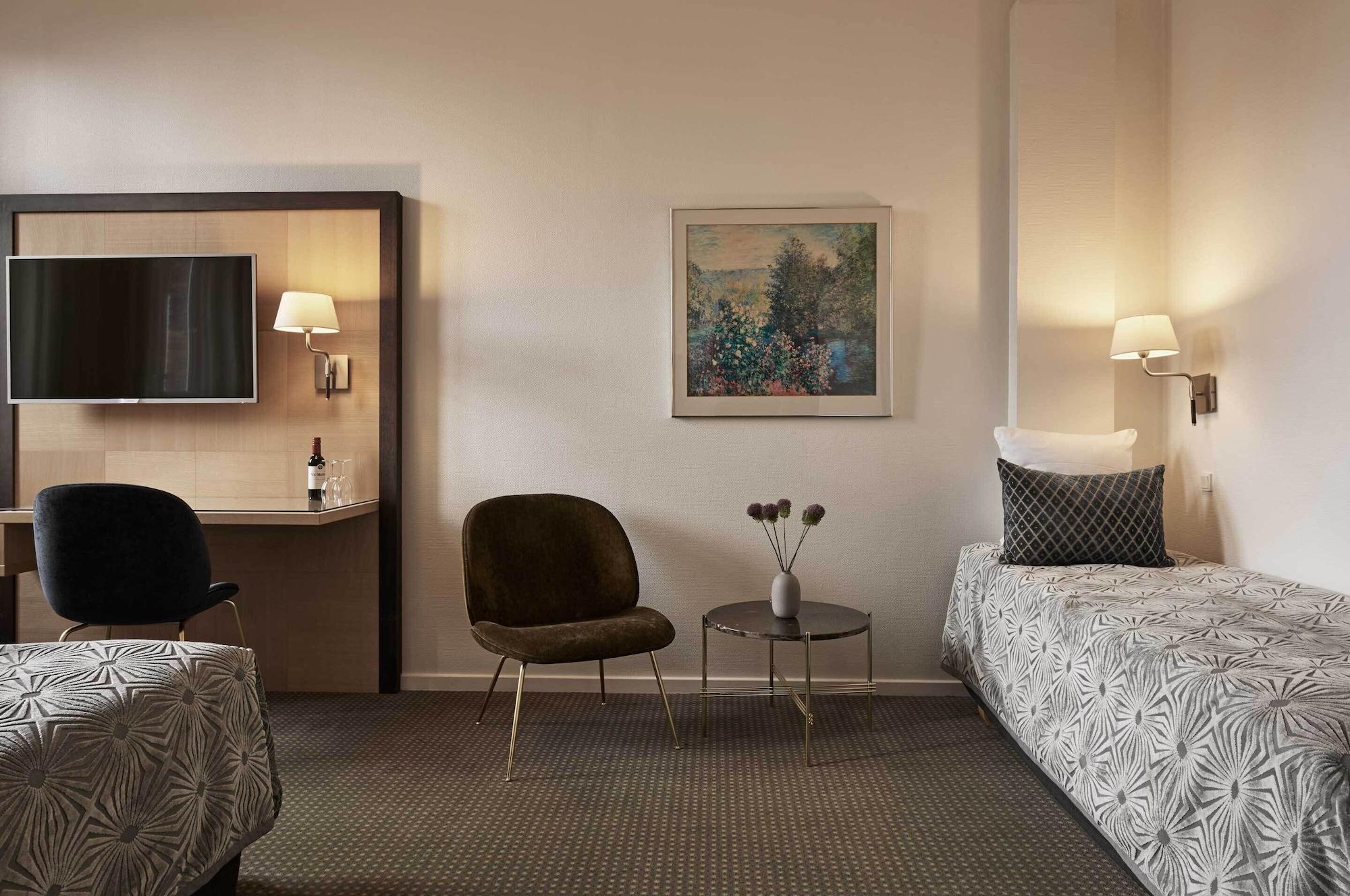 Hotel Ascot