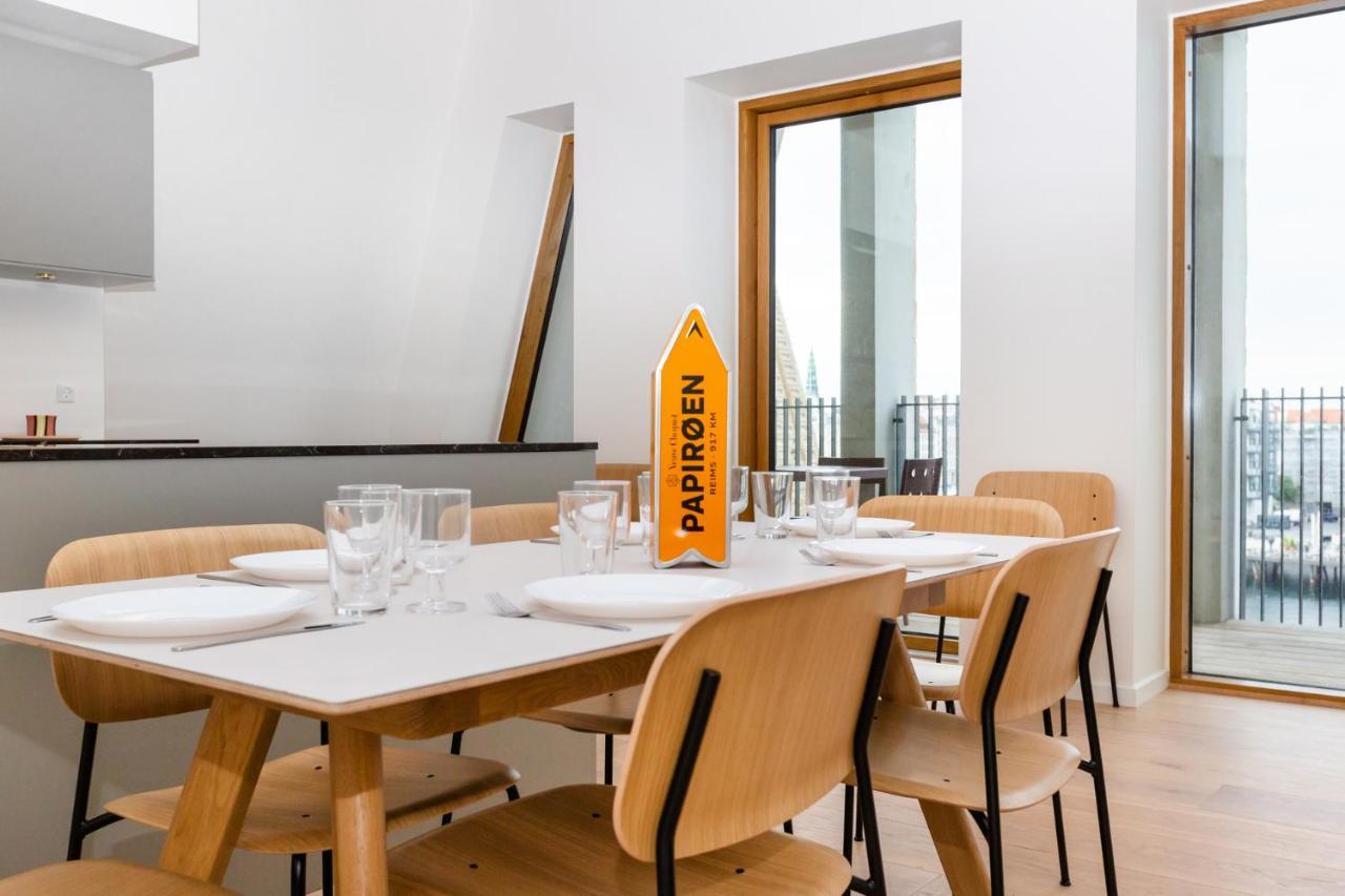 Udsigt Til 20.000.000 Dkk - M.plads Til 6 Personer * Copenhague