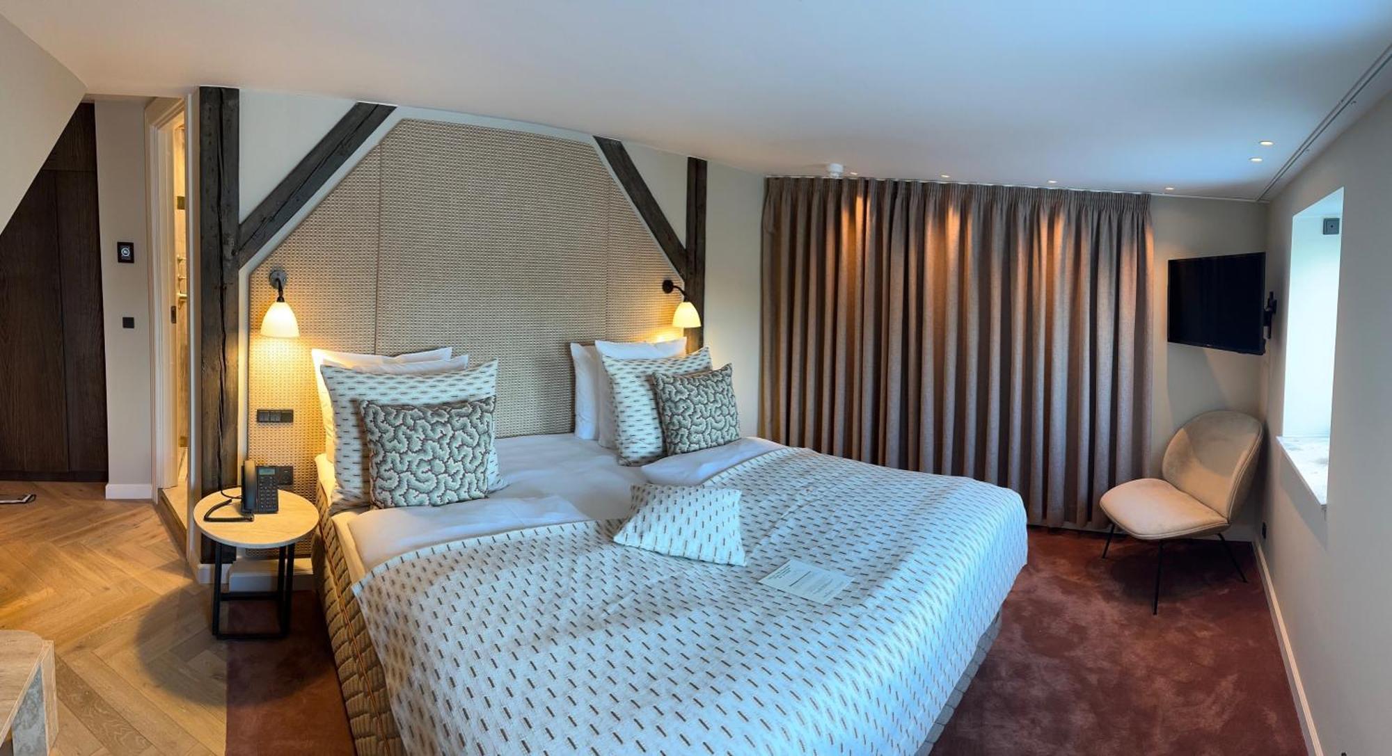 Hotel Ascot