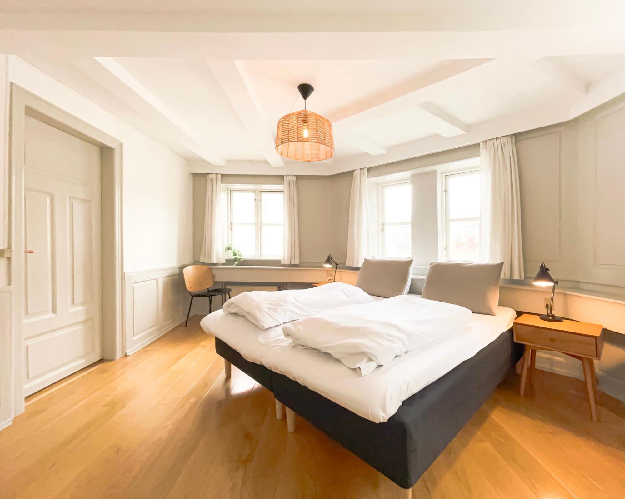 Family-friendly Flat Near Tivoli Gardens Apartment Copenhagen