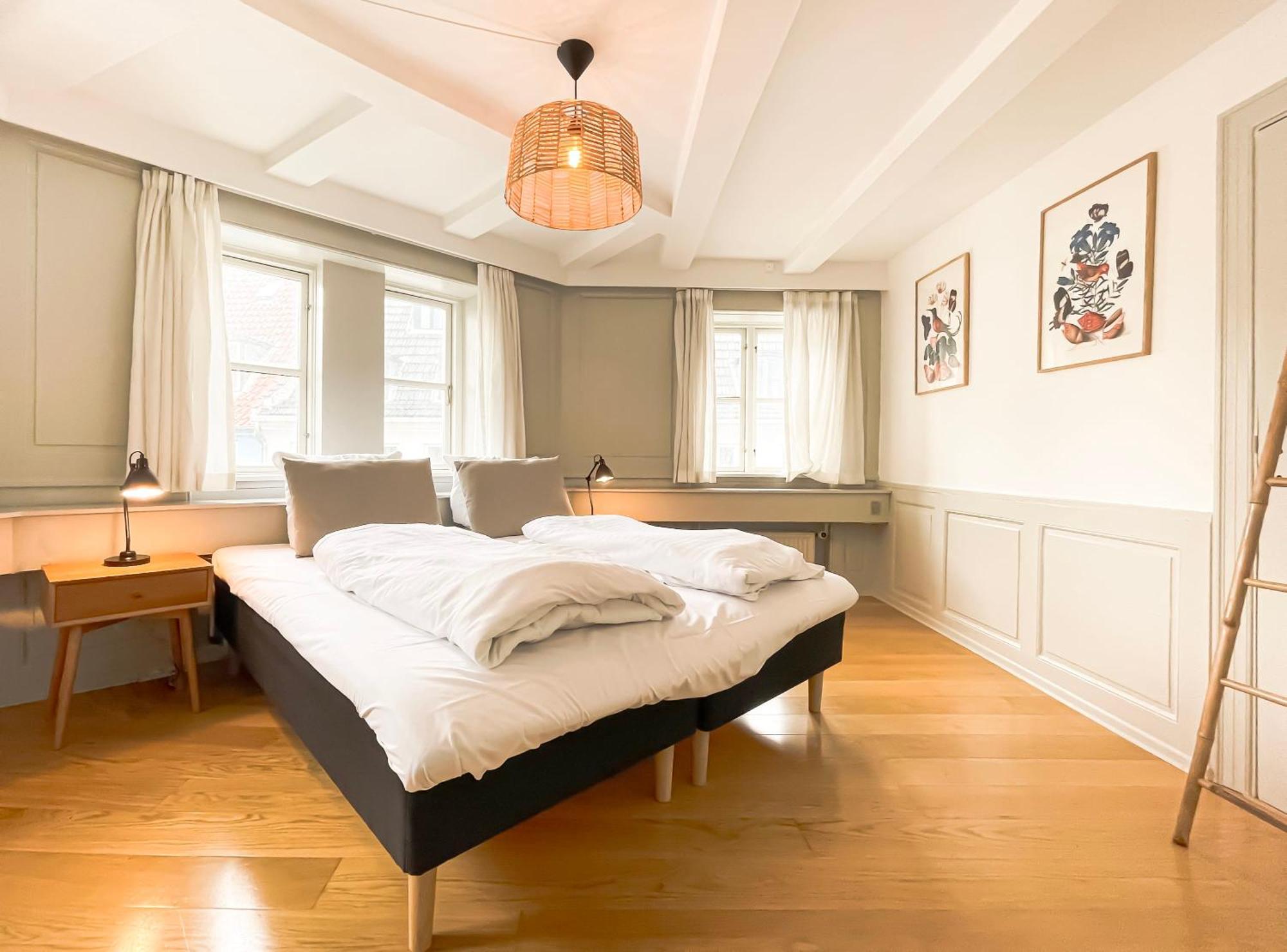 Family-friendly Flat Near Tivoli Gardens Apartment Copenhagen