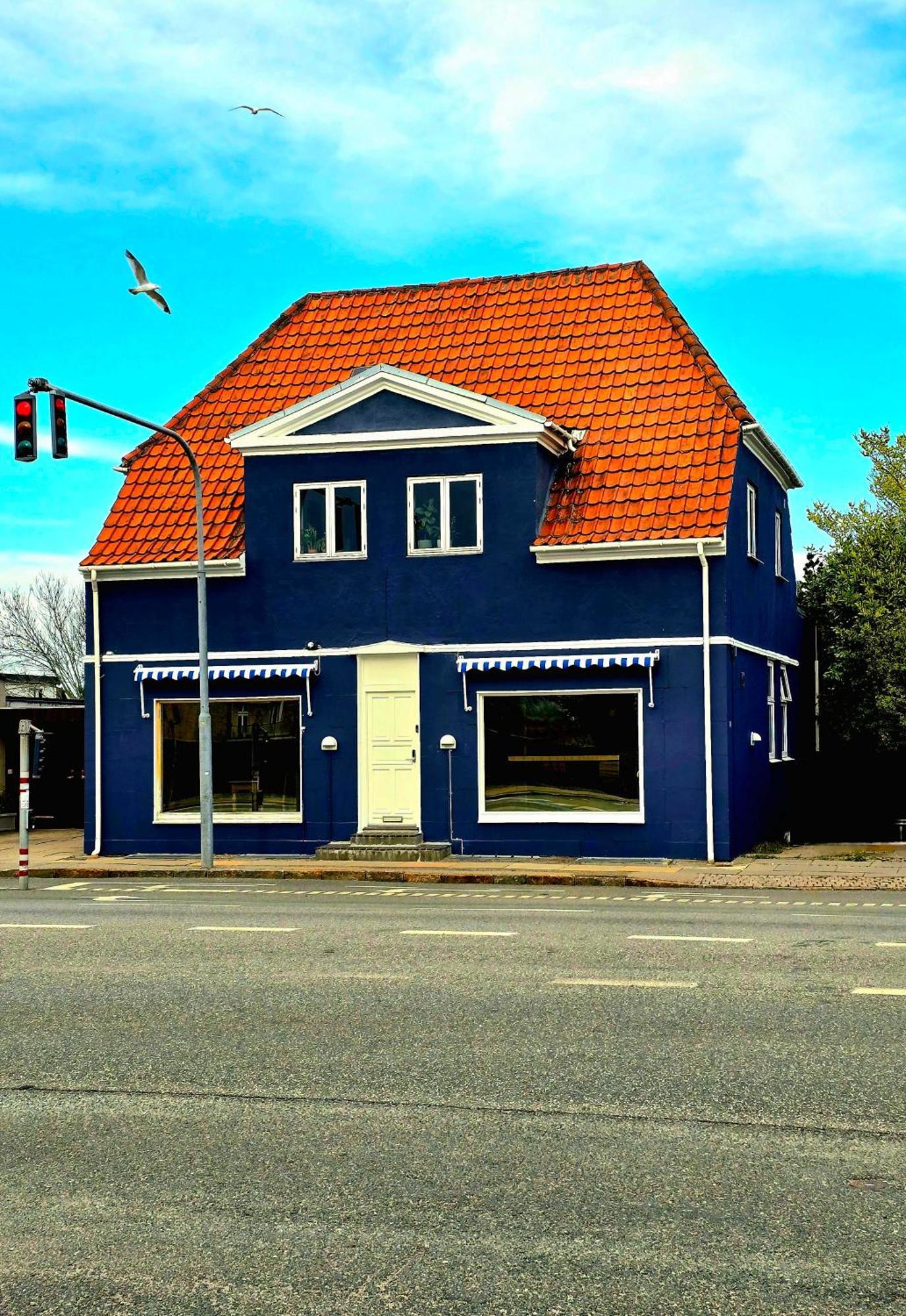 Guest house 'blue House' In Vintage Villa&garden Copenhagen