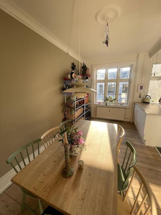 The Heart Of Norrebro Apartment, Sleeps 4 People