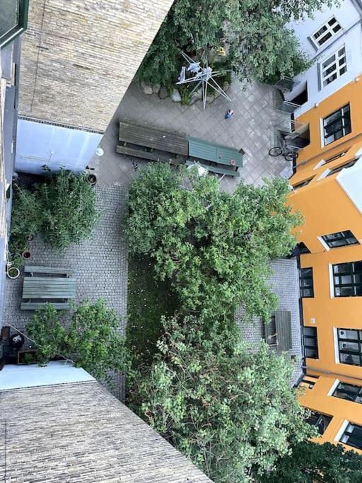 The Heart Of Norrebro Apartment, Sleeps 4 People Copenhagen