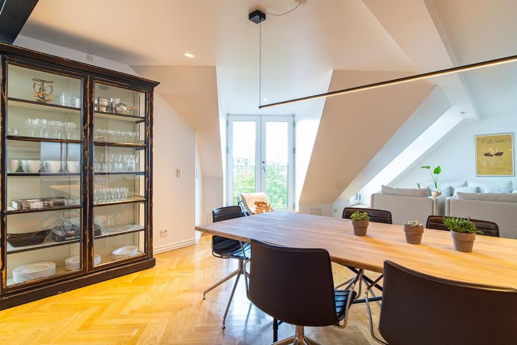 Central Penthouse With Panoramic Private Terrace * Copenhague