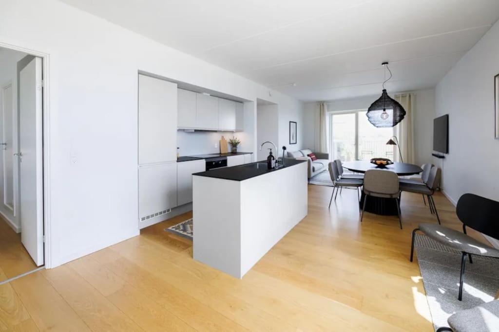 Delux Danish 2024 3bedrooms And 2 Bathrooms Huoneisto Kööpenhamina