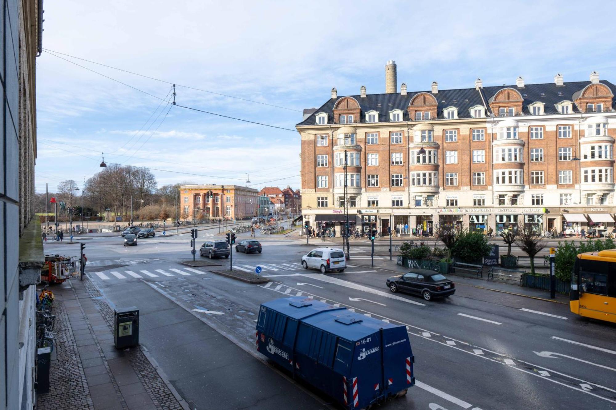 Apartment Lovely By W Bathtub And Balcony Copenhagen