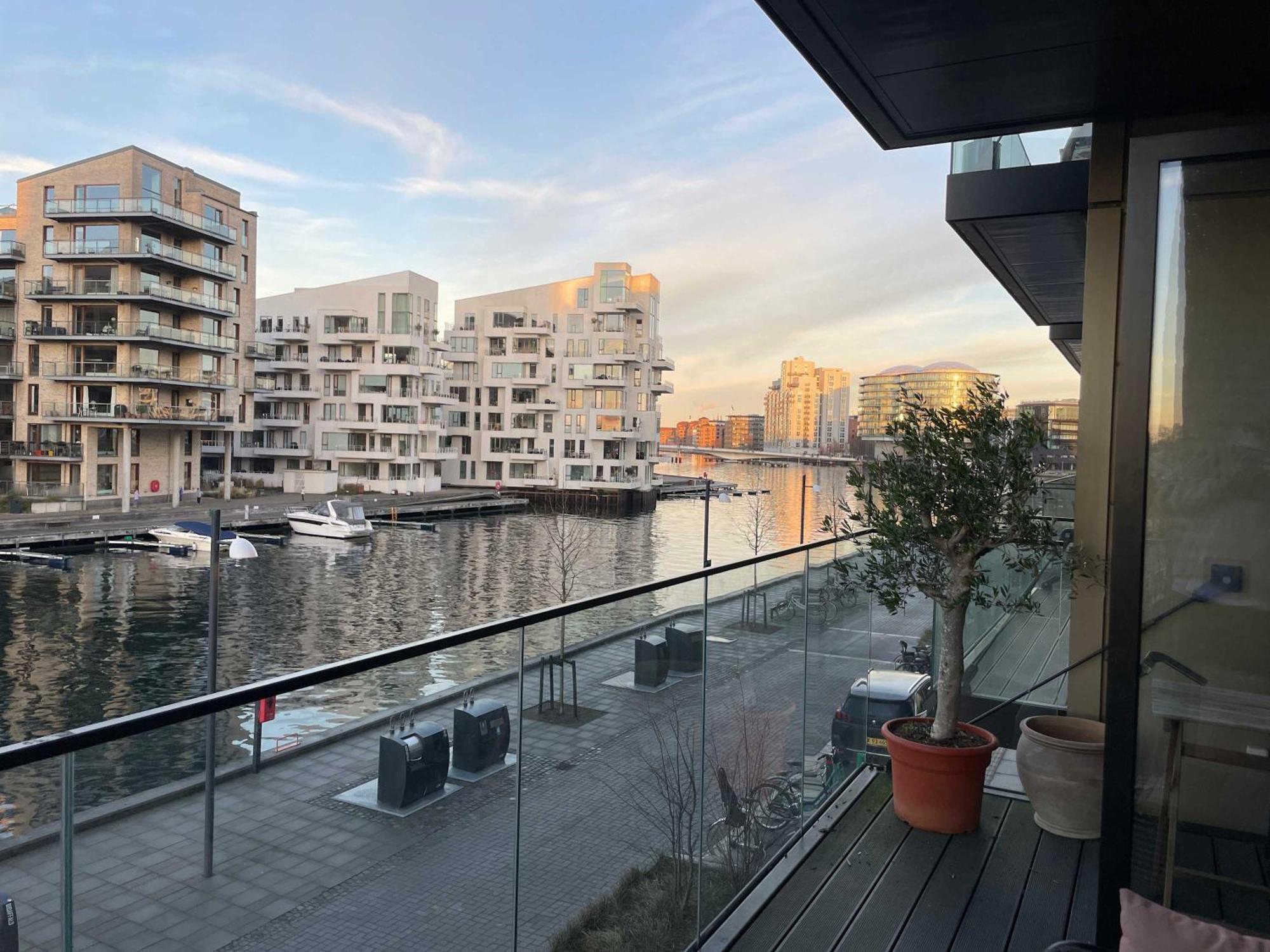 Apartment Water Front View - Exclusive *