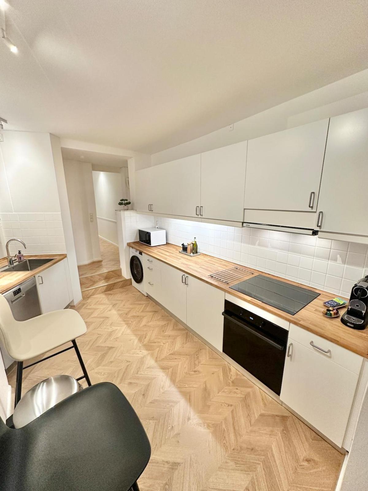 Deluxe 4 Bedrooms 180 M2 Canal View Prime Location * Copenhagen