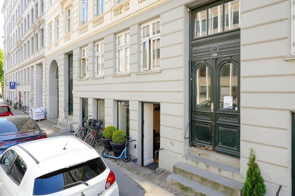 Apartment Stylish In The Heart Of Cph Copenhagen