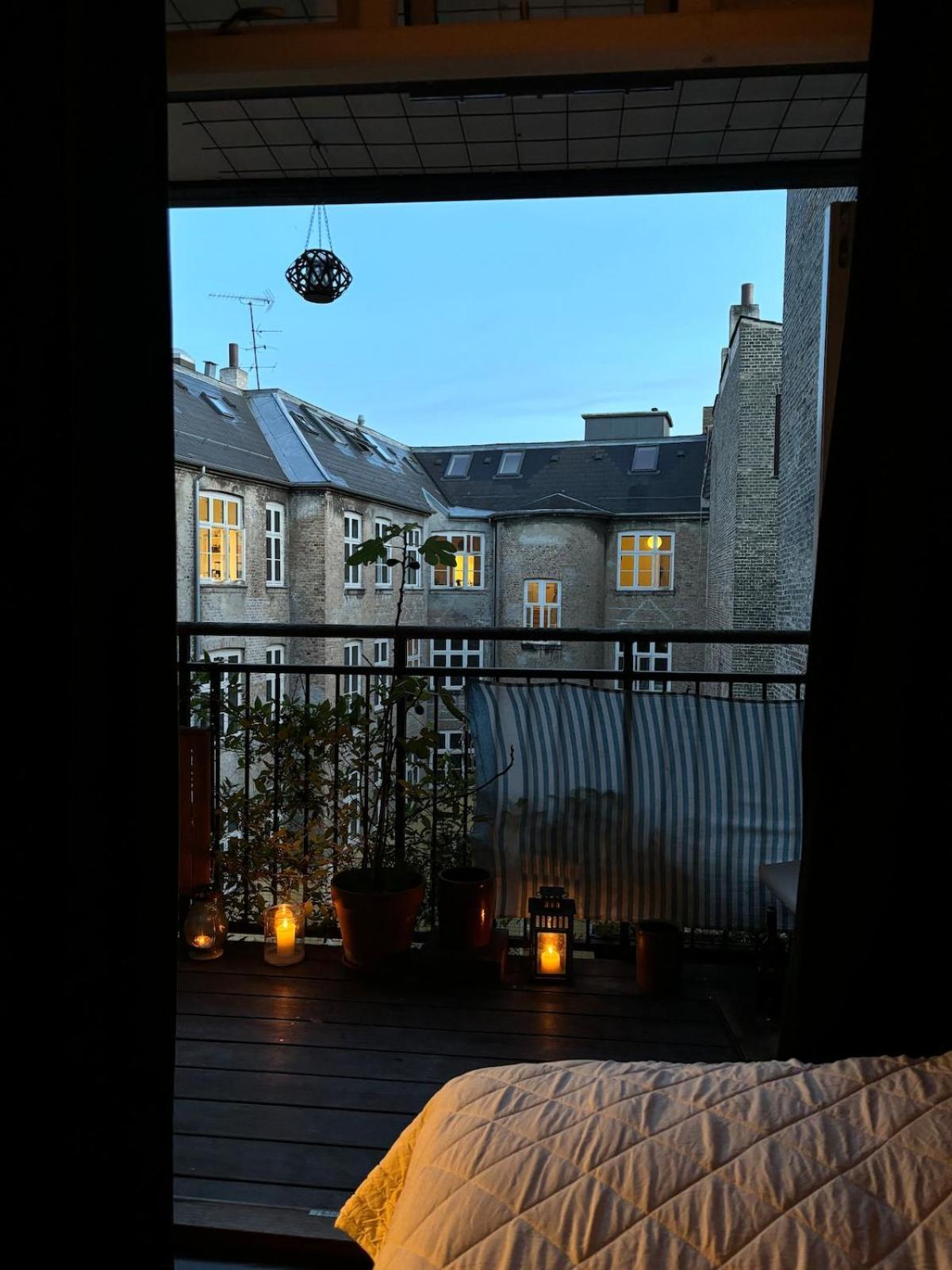 Unbeatable Cph Location - Local With Sunny Terrace * Copenhagen