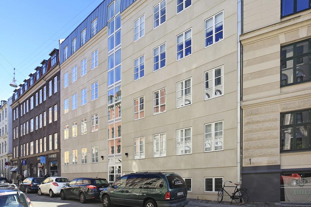 Lux Apartment, 2 Full Bathrooms, 4th Appartement
