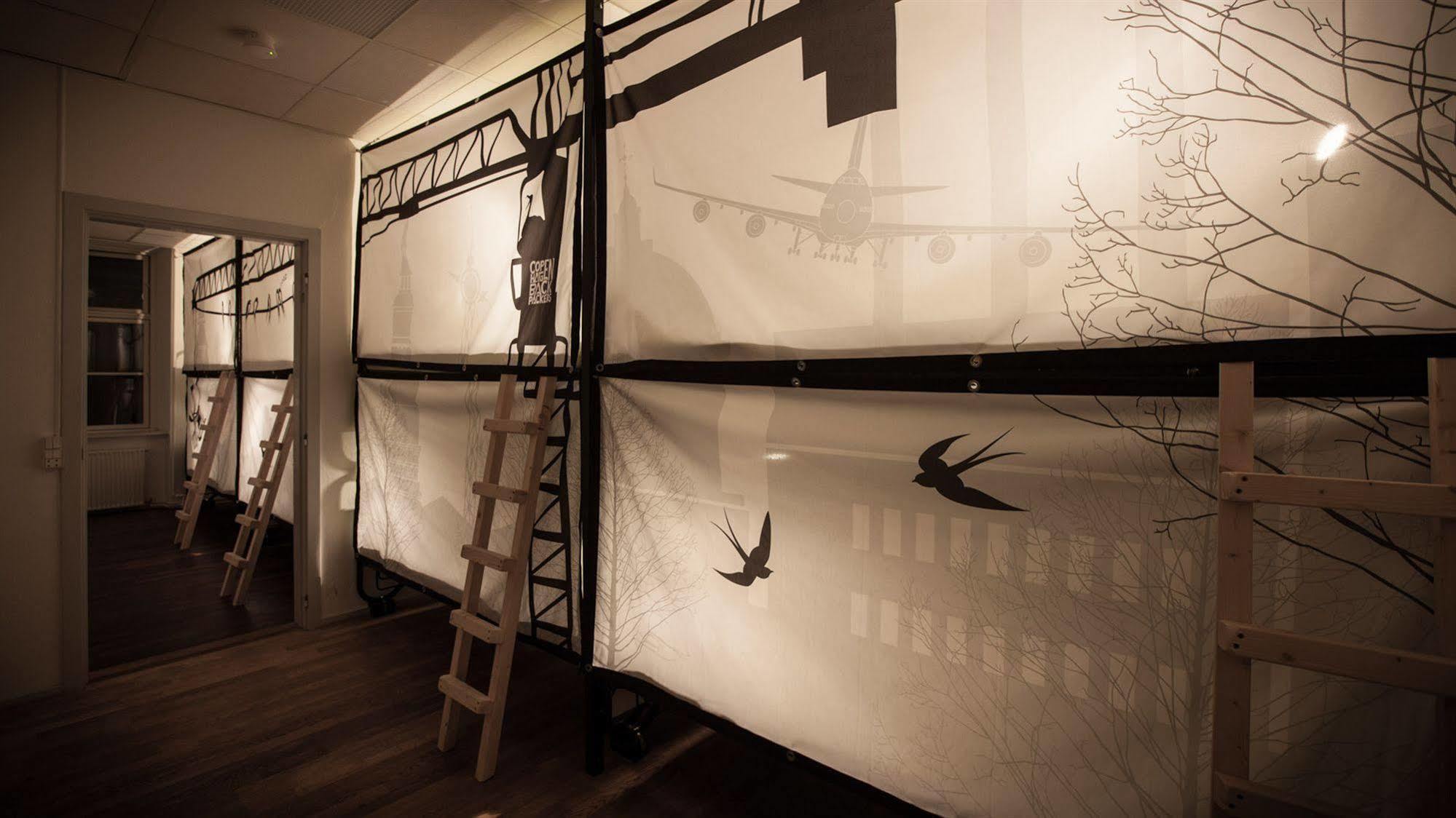 Hotel Backpackers 2*