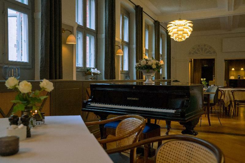 Hotel Ascot