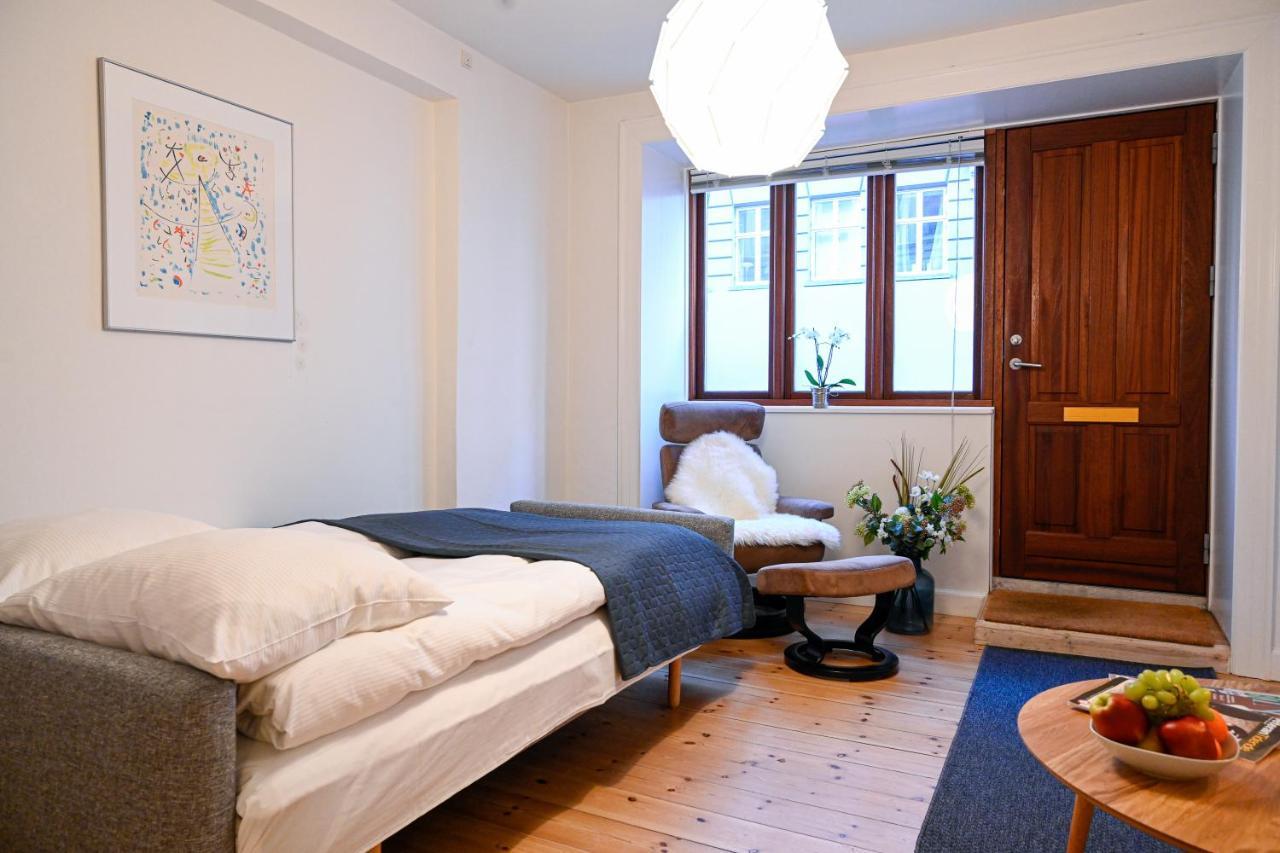 Apartment Sanders Park - One-bedroom Close To The Metro Station *
