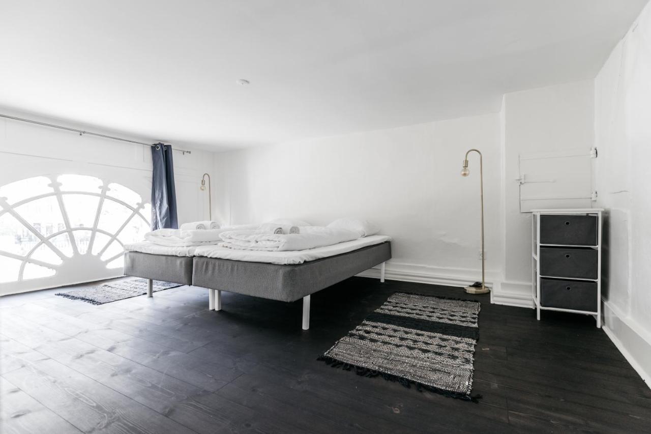 Hauser Luxury