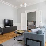 Lavish 4Br Flat In The Heart Of Cph By The Canals