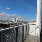 Stunning 2-Bed W Balconies And Fantastic Views