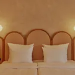 Grand Hotel