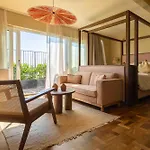 Grand Hotel