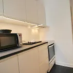 Refurbished Studio W Balcony