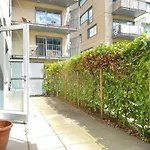 Cozy One Bedroom Apartment On Edvard Thomsens Vej,