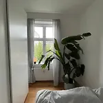 Lovely Apartment In Frederiksberg
