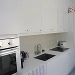 Lovely 1 Bed Room Private Room Close To Norreport
