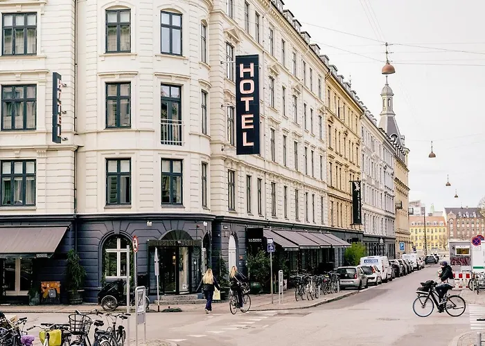 Ibsens Hotel