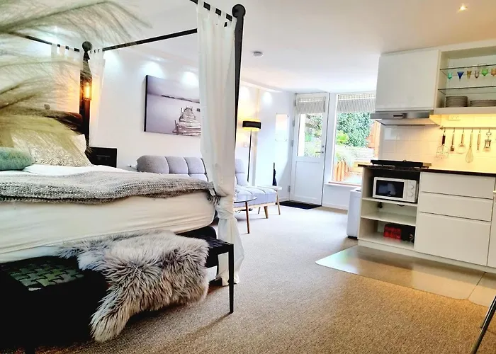 Neptun Studio-Apartment With Terrace.