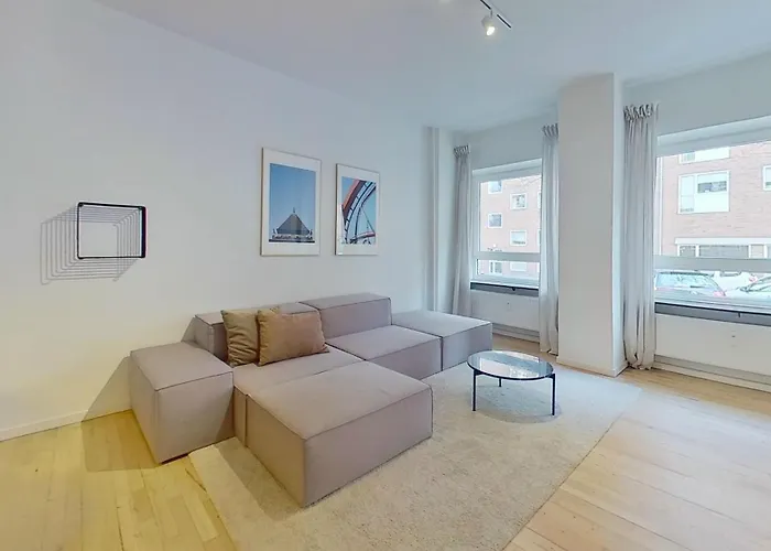 Fantastic 2-Bed In Frederiksberg C
