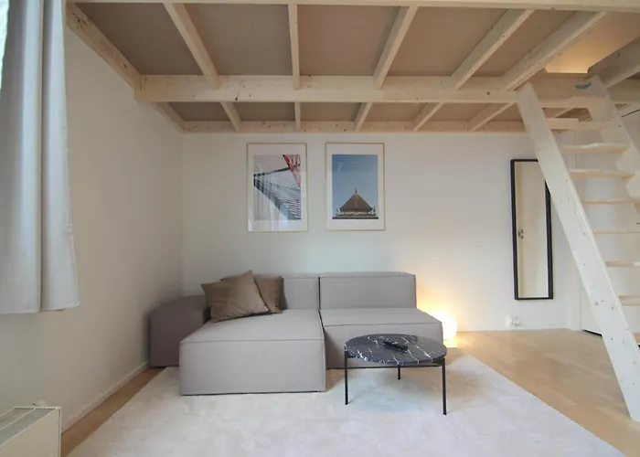 Cool 1-Bed In Fantastic Osterbro Location