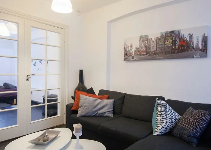 Trendy Basement Apartment Vesterbro