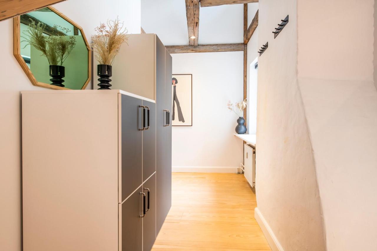 Town Hall Penthouse By Daniel&jacob's
