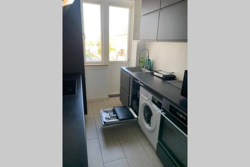 300 M To Metro: 5 Min Airport/12 Min C Appartement Copenhague