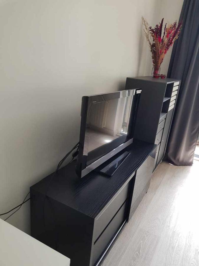 Appartement 300 M To Metro: 5 Min Airport/12 Min C *