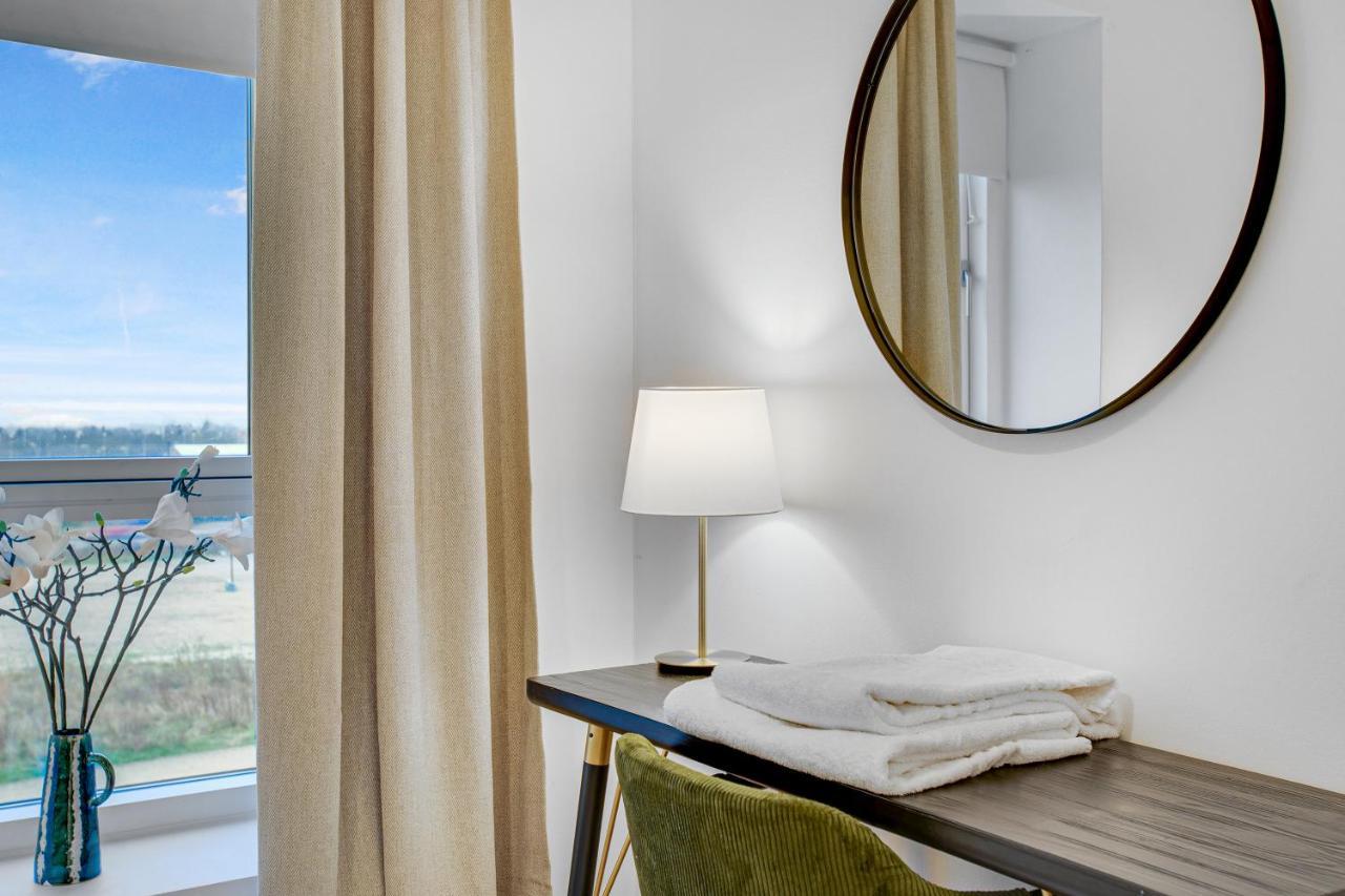 Modern 3-bedroom Near Metro Station In Orestad Apartment Copenhagen