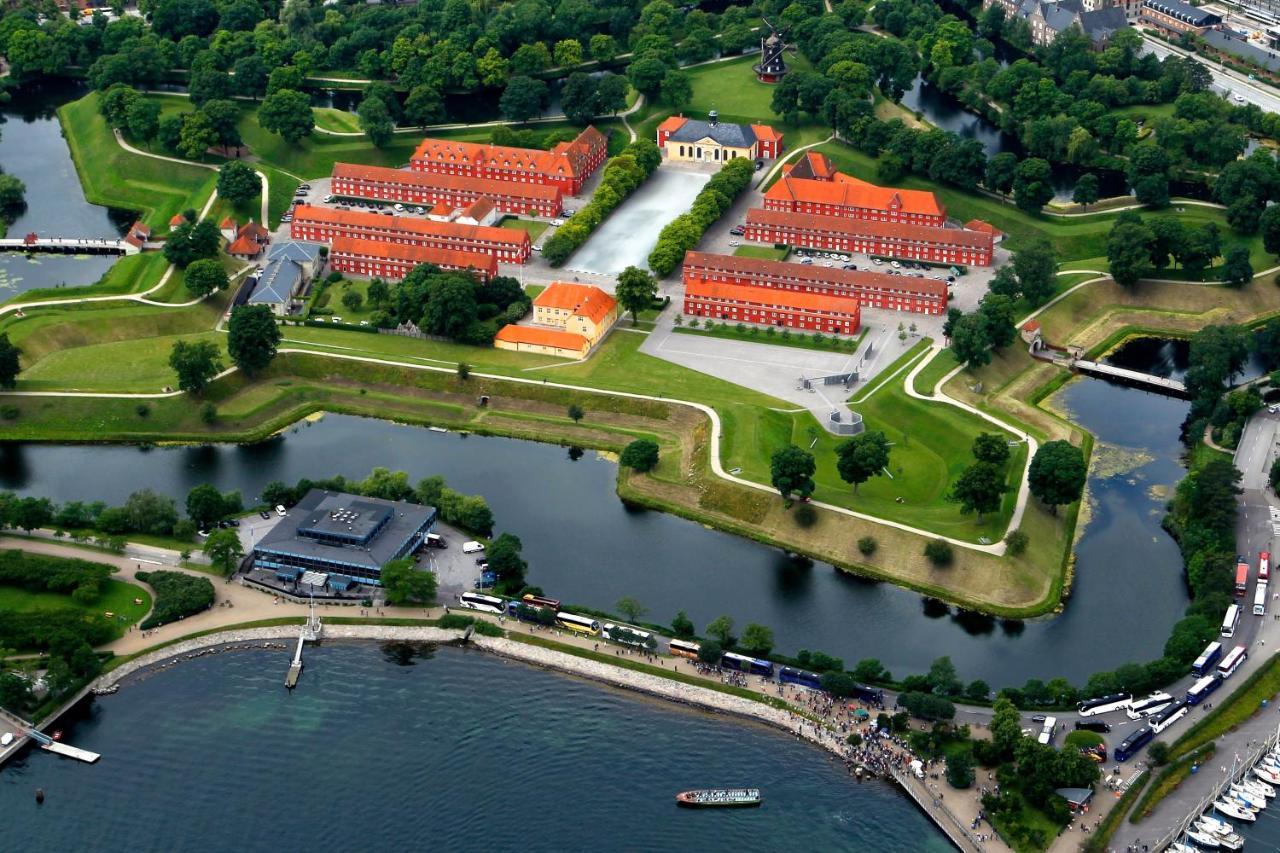 Xl Flat W 3 Bedrooms By Kings Garden In Cph