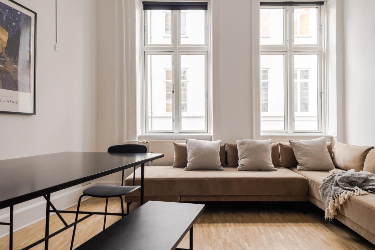 Perfect Flats In Superb Location By Stroget, The Metro & Attractions