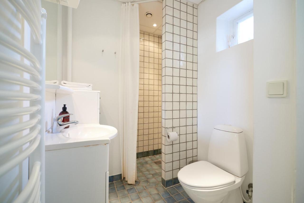 Xl Flat W 3 Bedrooms By Kings Garden In Cph