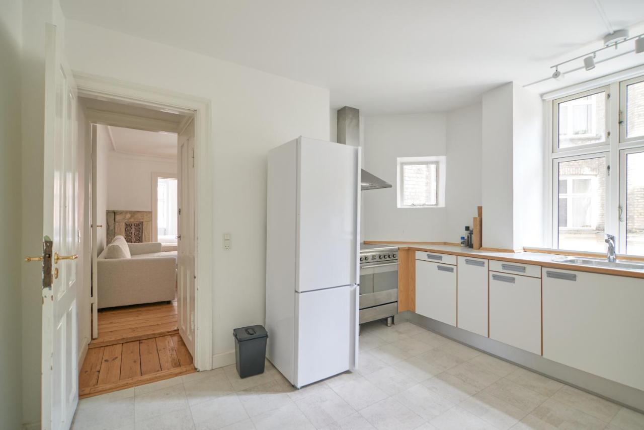 Xl Flat W 3 Bedrooms By Kings Garden In Cph * Kopenhagen
